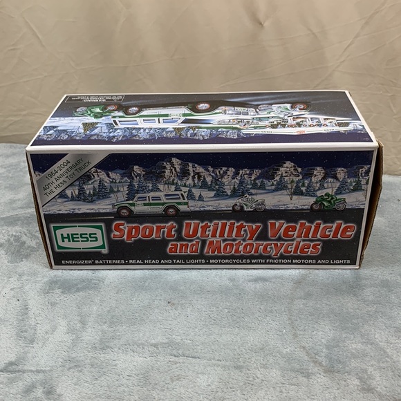 2004 HESS Sport Utility Vehicle and Motorcycles - Picture 9 of 10